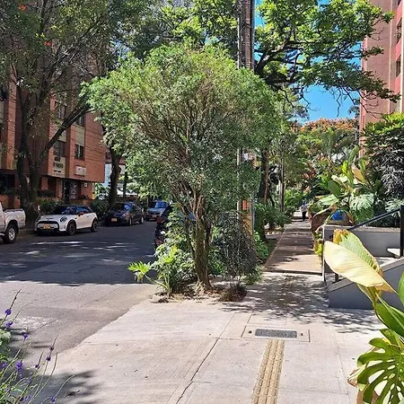 Exclusive Studio In The Best Laureles Area Medellin Exterior photo