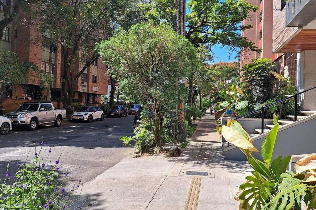 Apartment Exclusive In The Laureles Area *